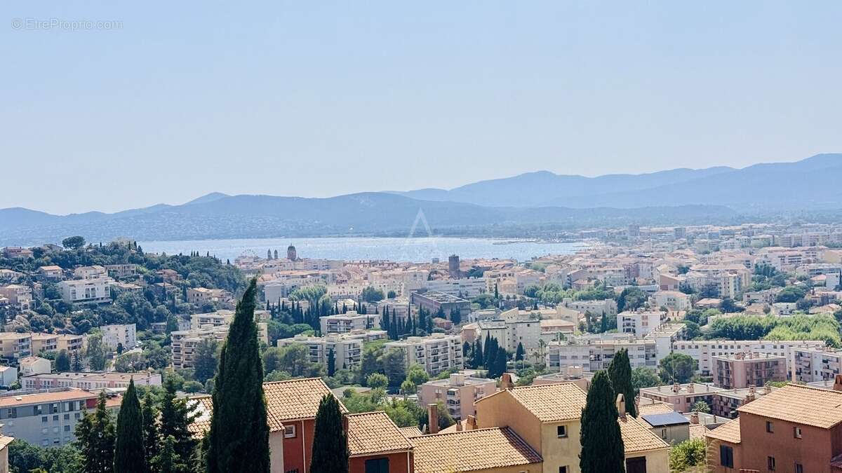 T3 61 m² Saint-Raphaël, terrasse vue mer et piscine en rooftop - photo 4