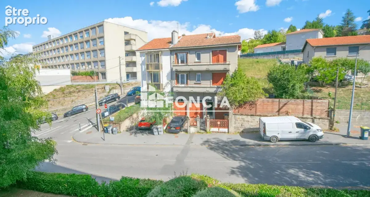T3 à rénover et garage – Résidence recherchée avec parking - photo 10