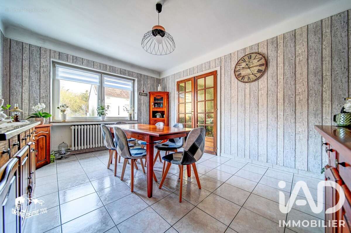 Photo 3 - Appartement à VITRY-SUR-ORNE