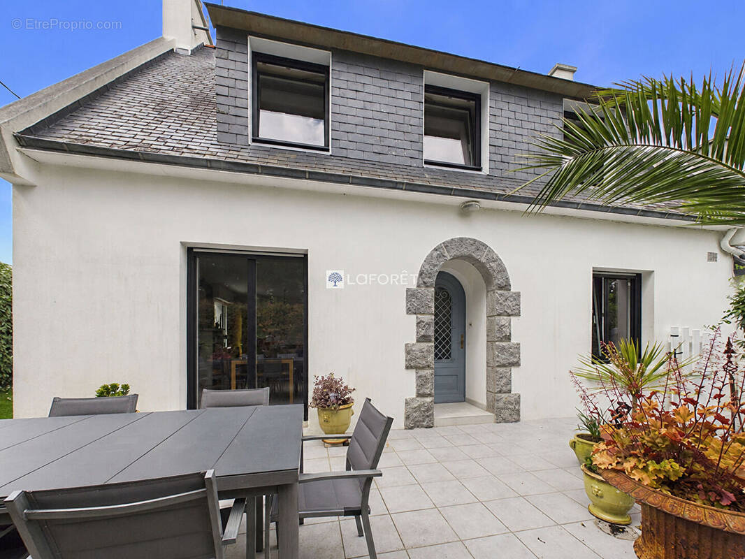 Maison à LOCTUDY