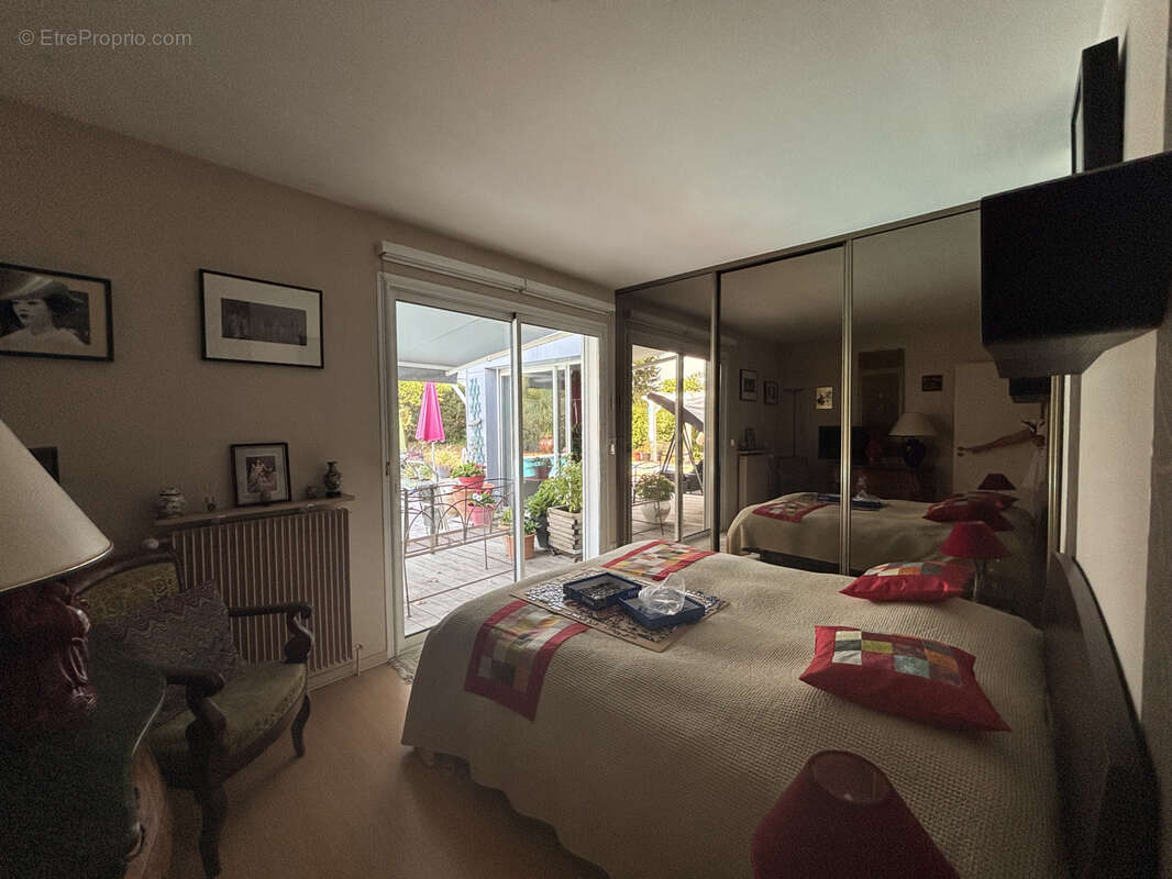 Maison à CARBON-BLANC