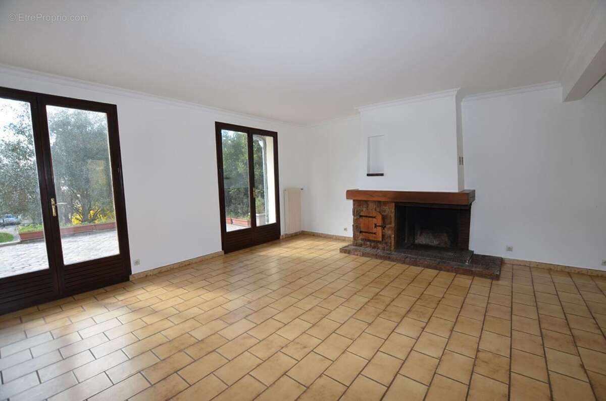 Maison à BAGNEUX
