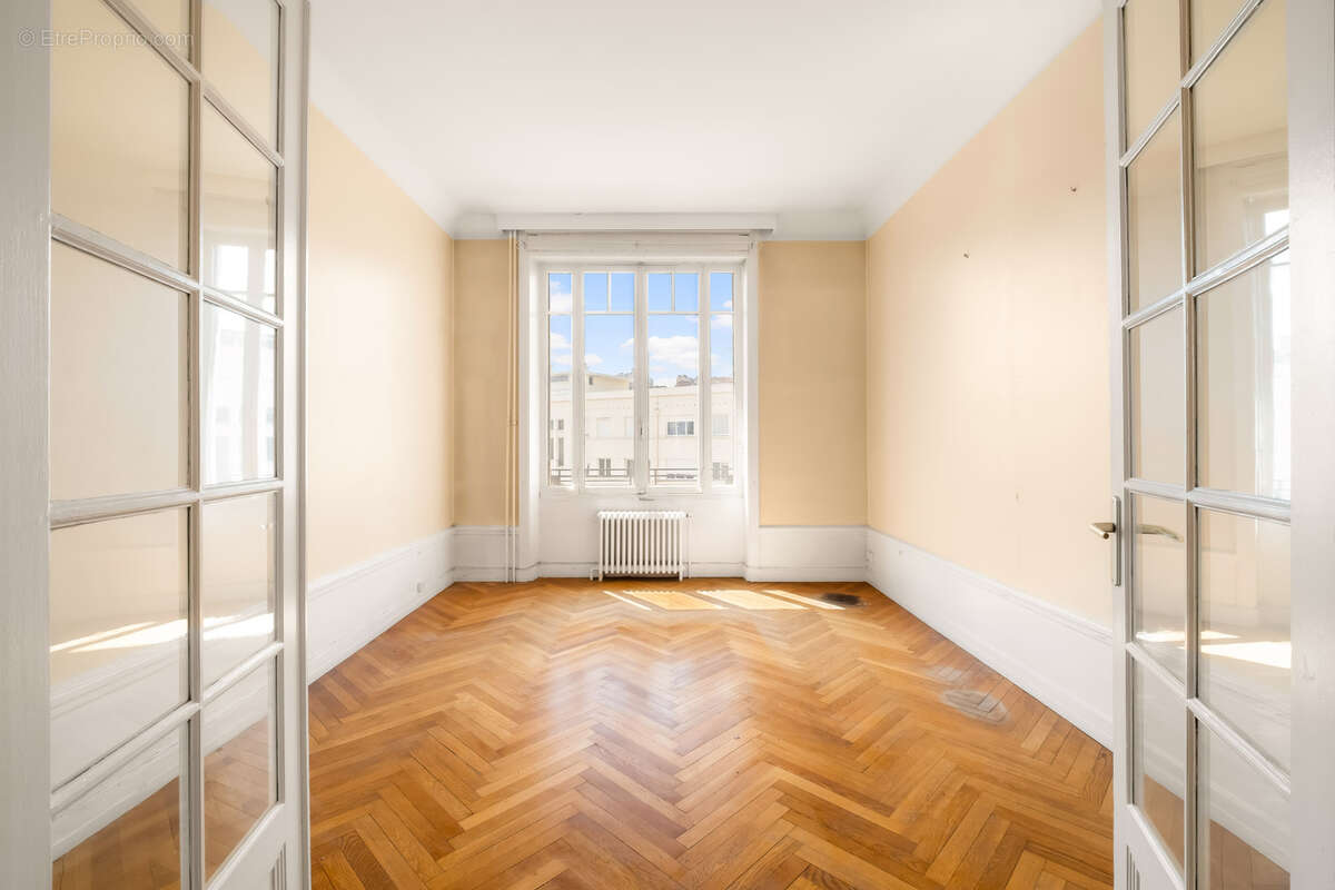 Appartement à LYON-6E
