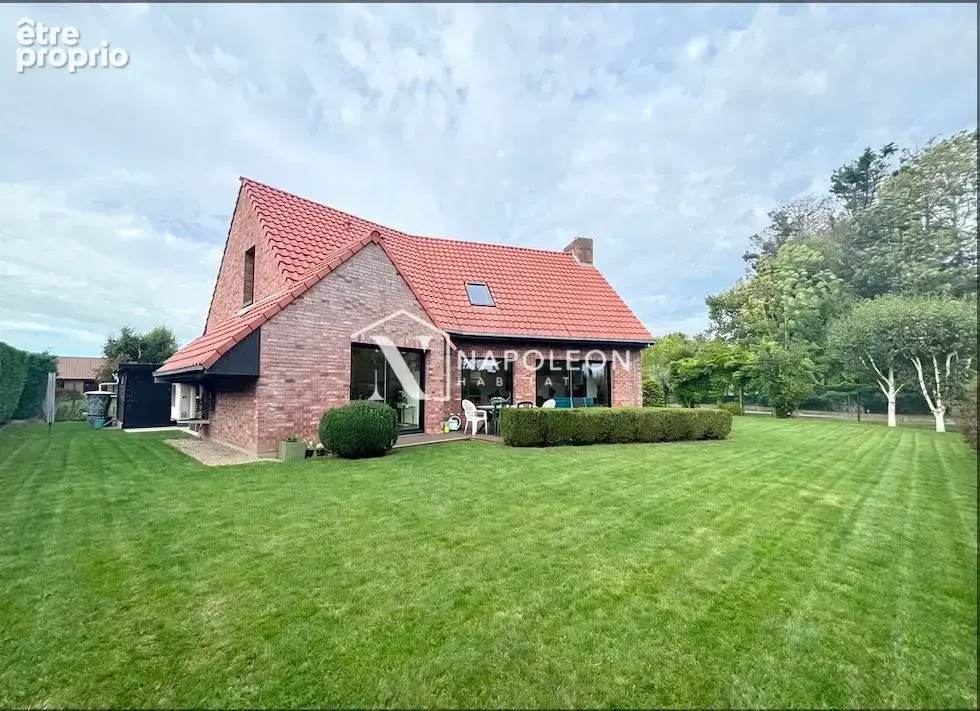 Photo Maison à Vendeville au prix de 595 000€