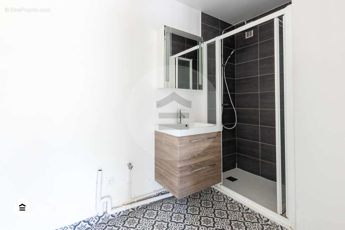 Appartement à MONTROUGE