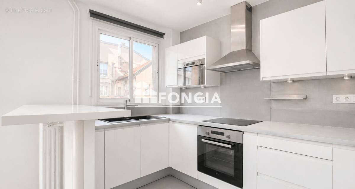 Appartement à MONTROUGE