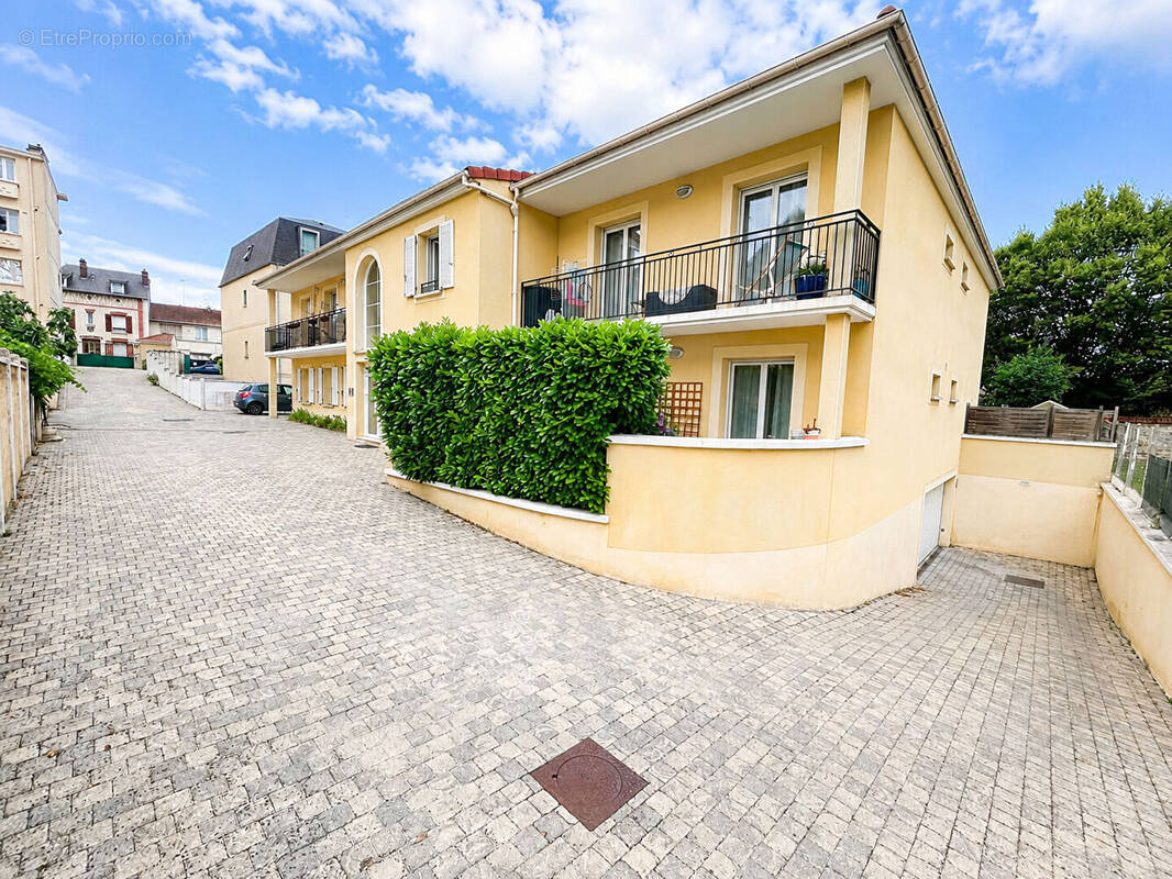 Appartement à MANTES-LA-JOLIE