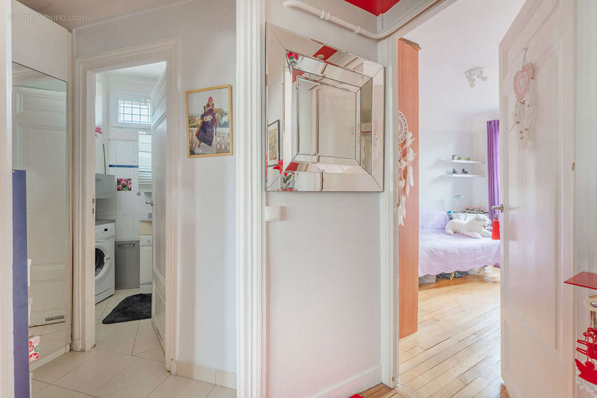 Appartement à PARIS-15E