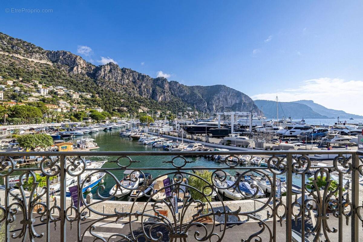 Appartement à BEAULIEU-SUR-MER
