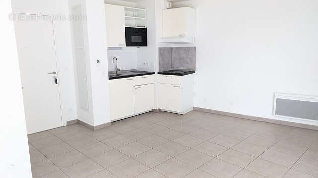 Appartement à LATTES