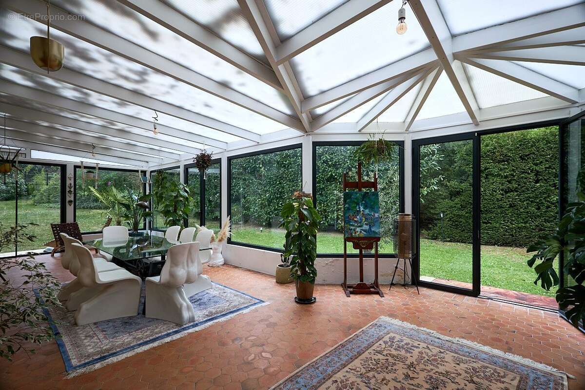 Maison à LOUVECIENNES