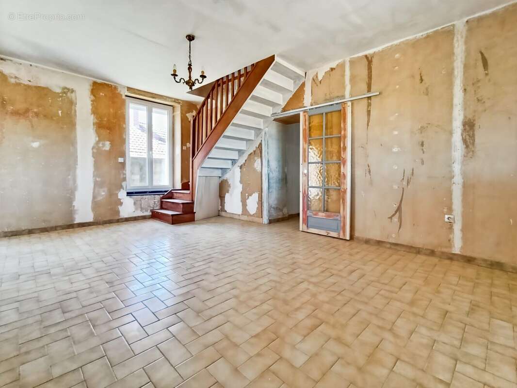 Maison à SELLES-SUR-CHER