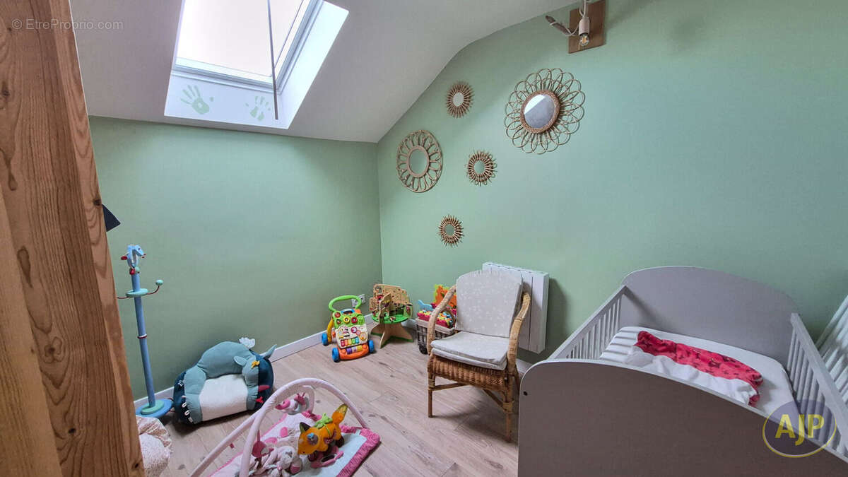 Maison à SAINT-COLOMBAN