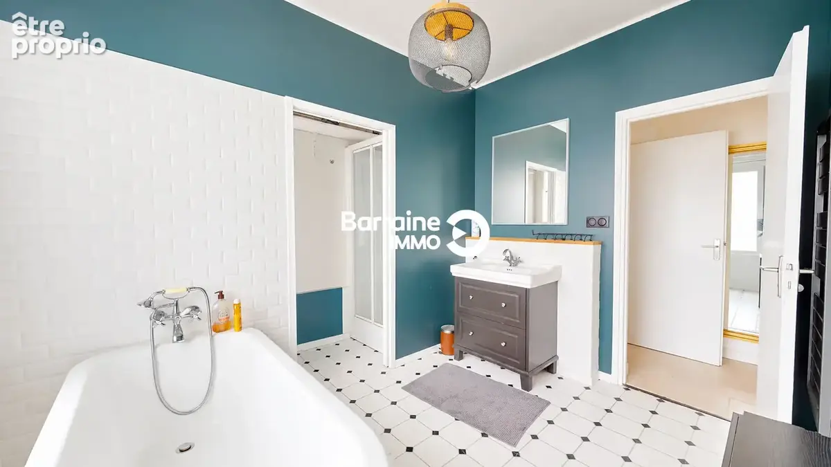 Appartement de Prestige au coeur de Lorient : grand appartement de 112 M2  à vendre - photo 10