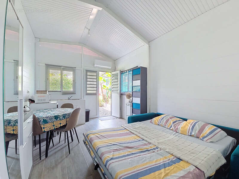 Maison à CAPESTERRE-BELLE-EAU