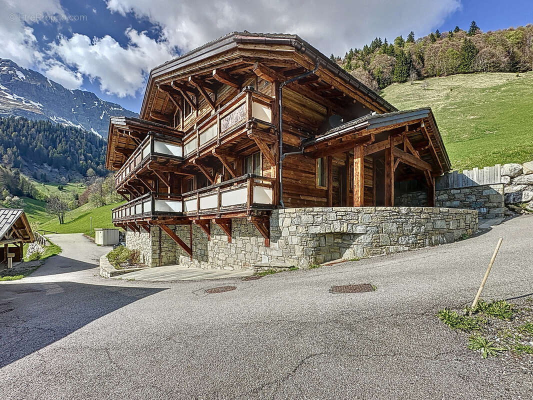 Maison à LA CLUSAZ