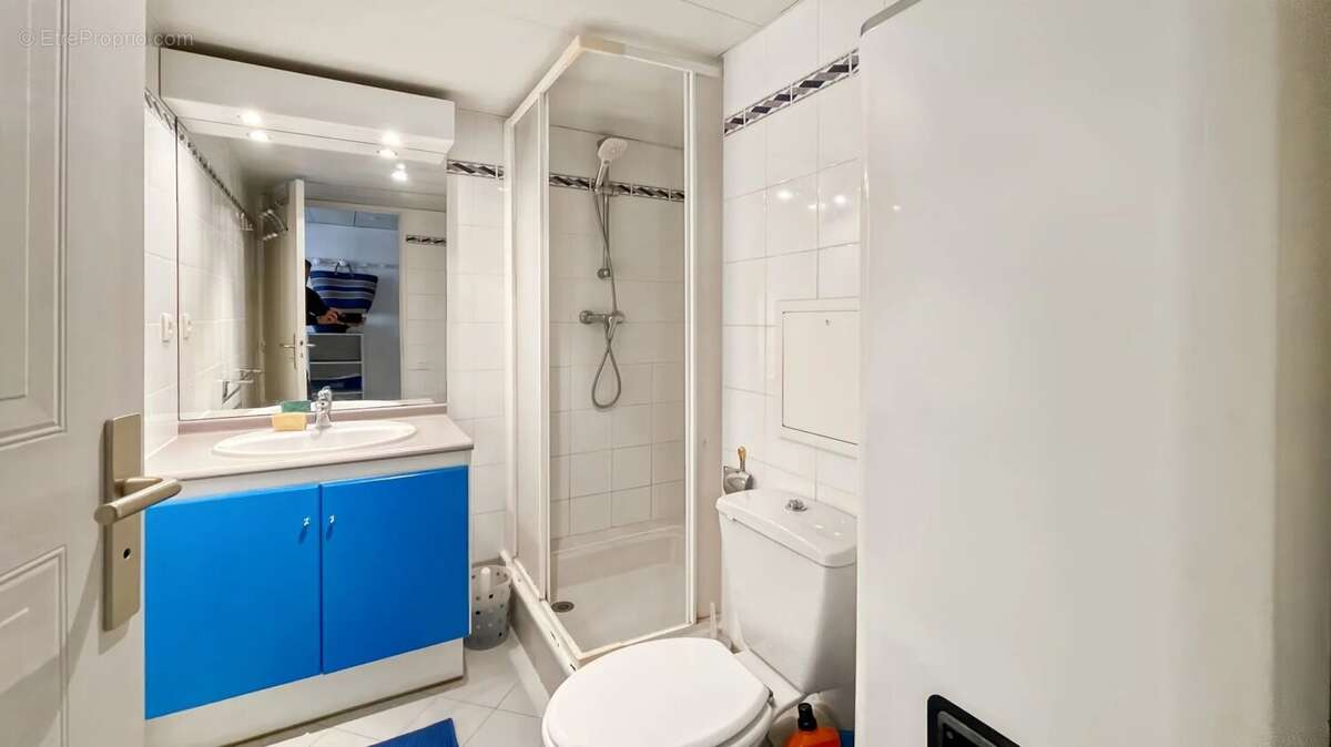 Appartement à VALLAURIS