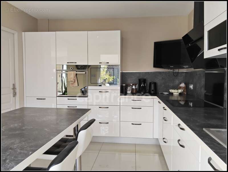 Maison à LA BOUILLE