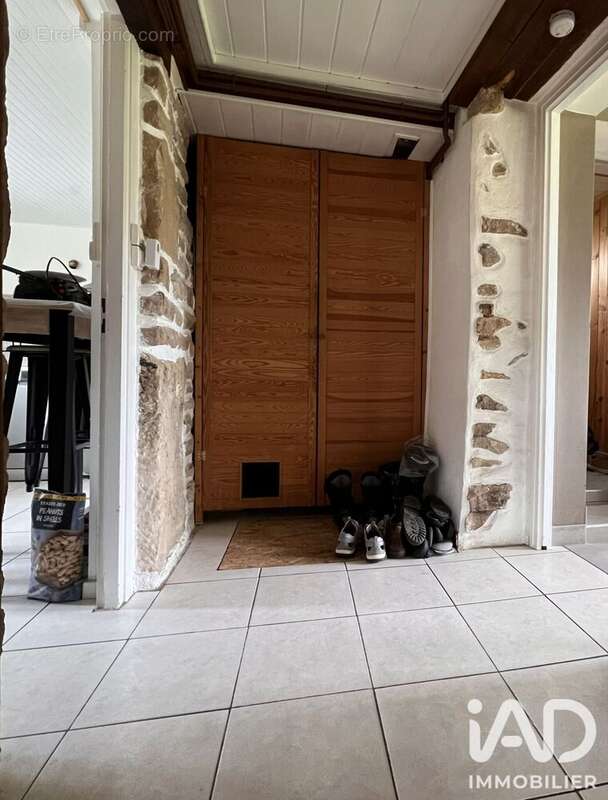 Maison 69 m² à Urimenil  - photo 9