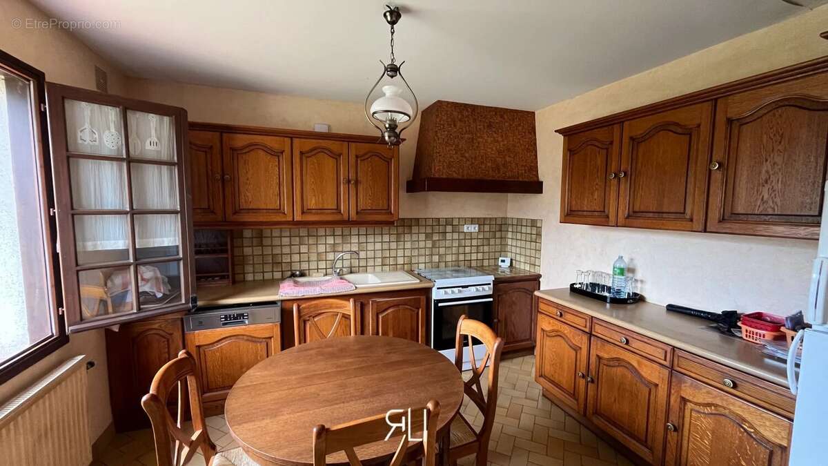 Maison à THOURY