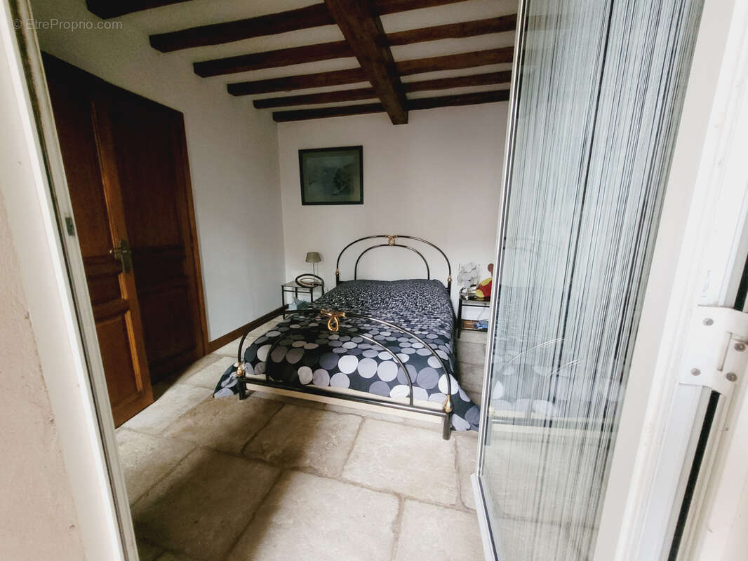 Maison entièrement repensée et restaurée - photo 9