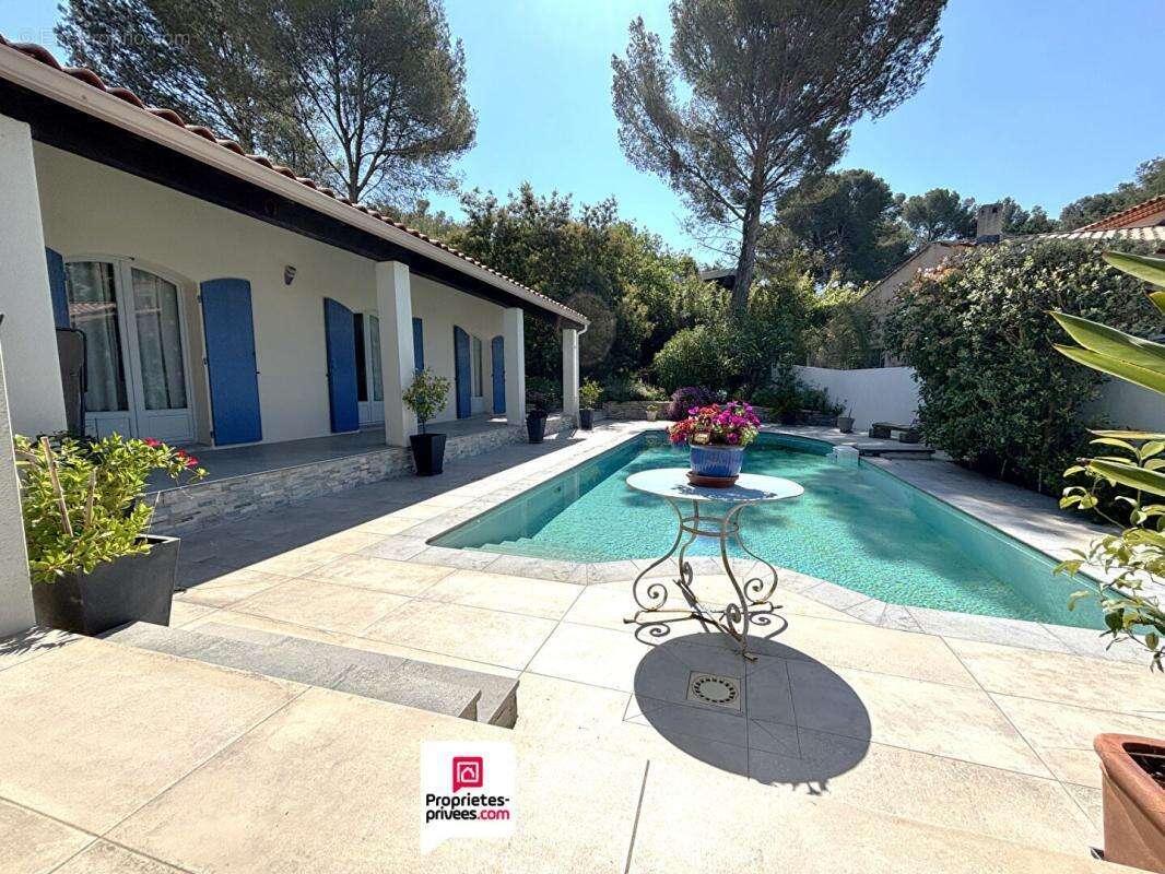 Villa T7 SAINT AUNES  de 210m² avec vue imprenable et piscine - photo 2