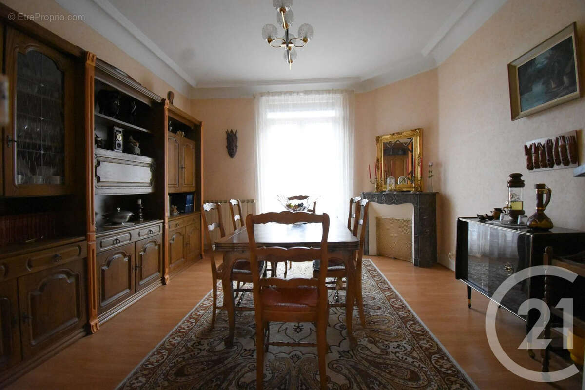 Appartement à VICHY