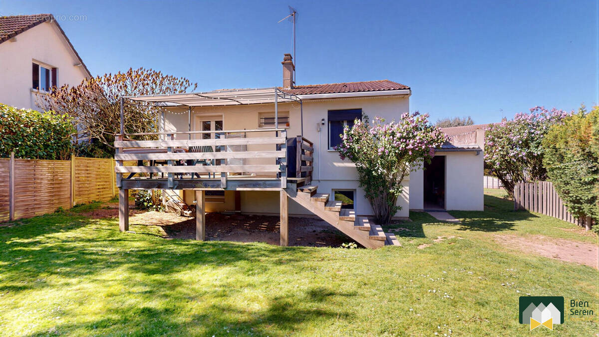 Maison à SAINT-GEORGES-SUR-EURE
