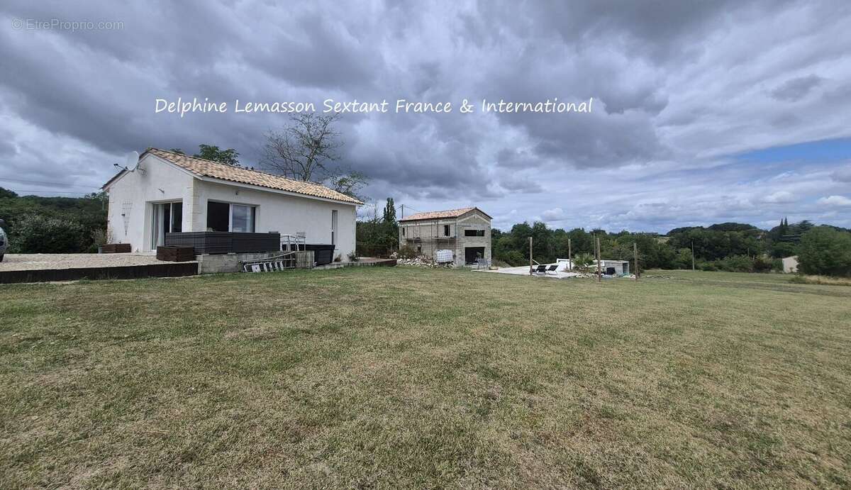 Maison à SIGOULES