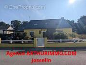 Maison à PLEUGRIFFET