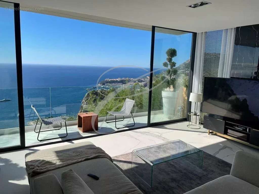 Maison à ROQUEBRUNE-CAP-MARTIN