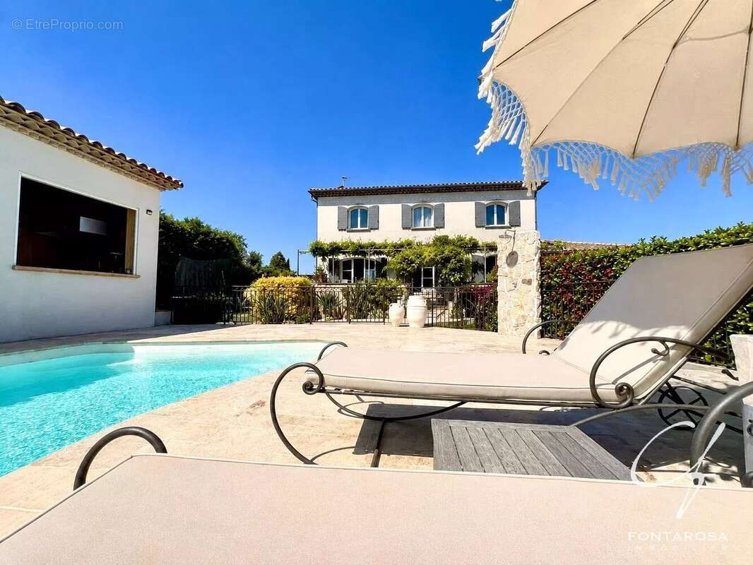 Villa d’Exception au Muy ! Piscine, Pool House & Prestations Haut de Gamme - photo 24