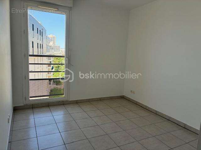 Appartement à MARSEILLE-8E