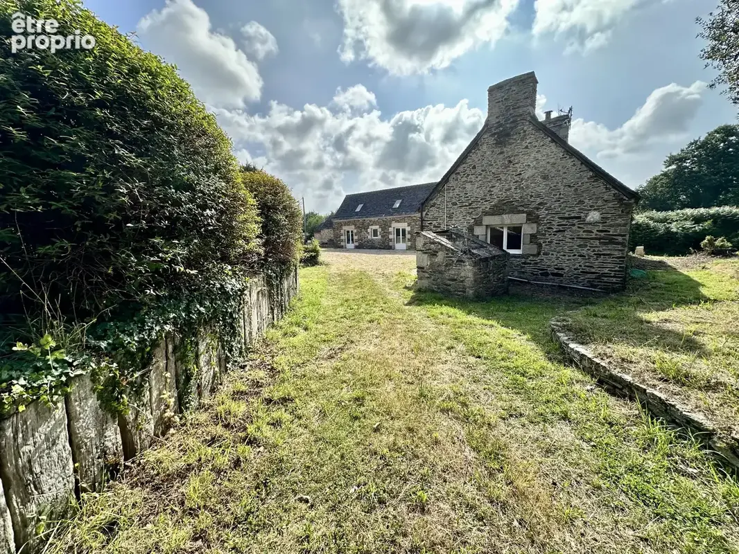 Grande propriété au calme avec hangar et écurie à rénover - photo 17