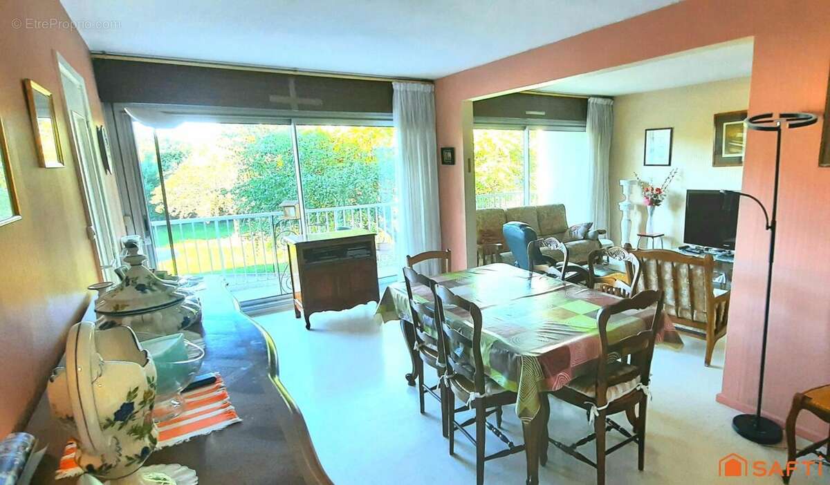 Photo 3 - Appartement à BRIVES-CHARENSAC