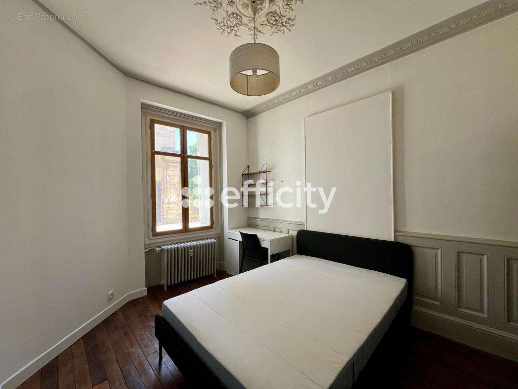 Appartement à POITIERS