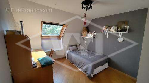 Maison à COMBS-LA-VILLE