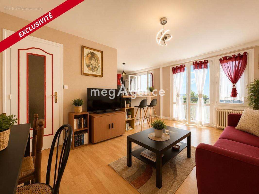 Appartement à SAINT-ETIENNE