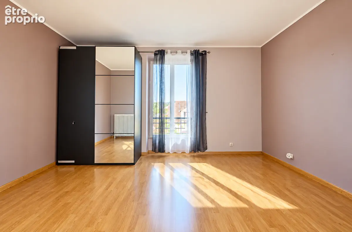 Maison 124 m² - Mantes-la-Jolie - 4 chambres - terrain 450 m² - cave - photo 7