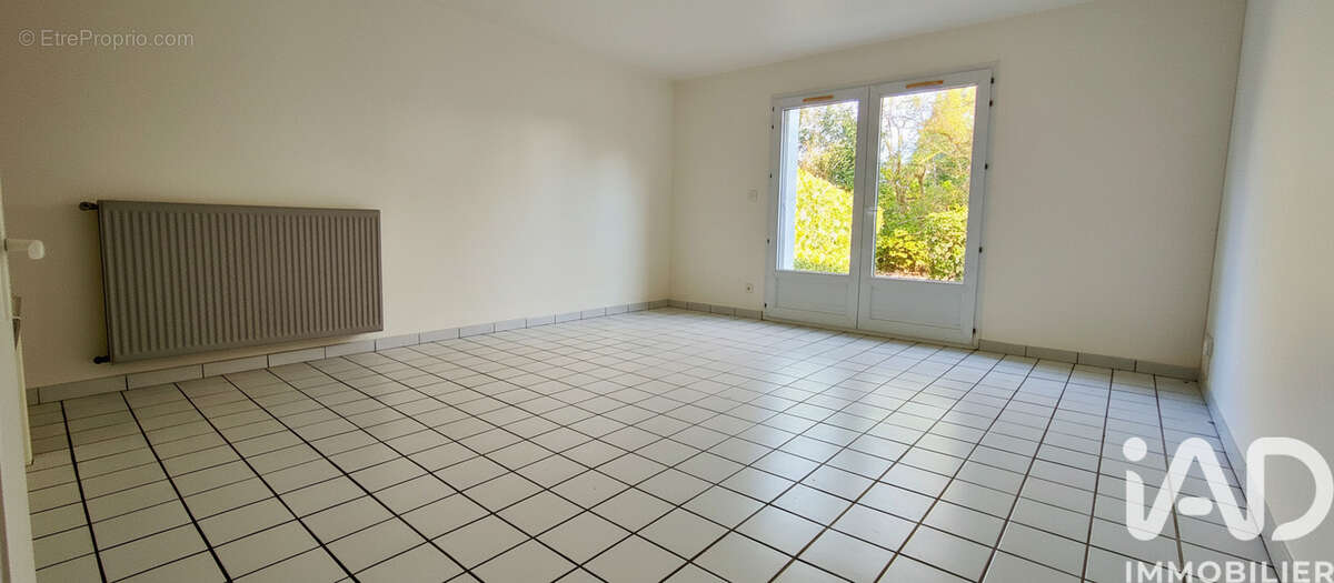 Photo 2 - Appartement à LA CHAPELLE-SUR-ERDRE