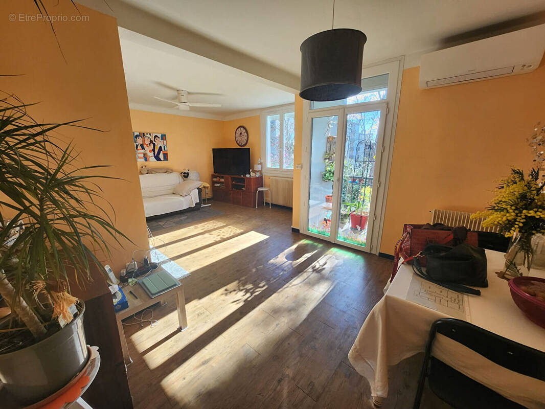 Appartement à BEZIERS