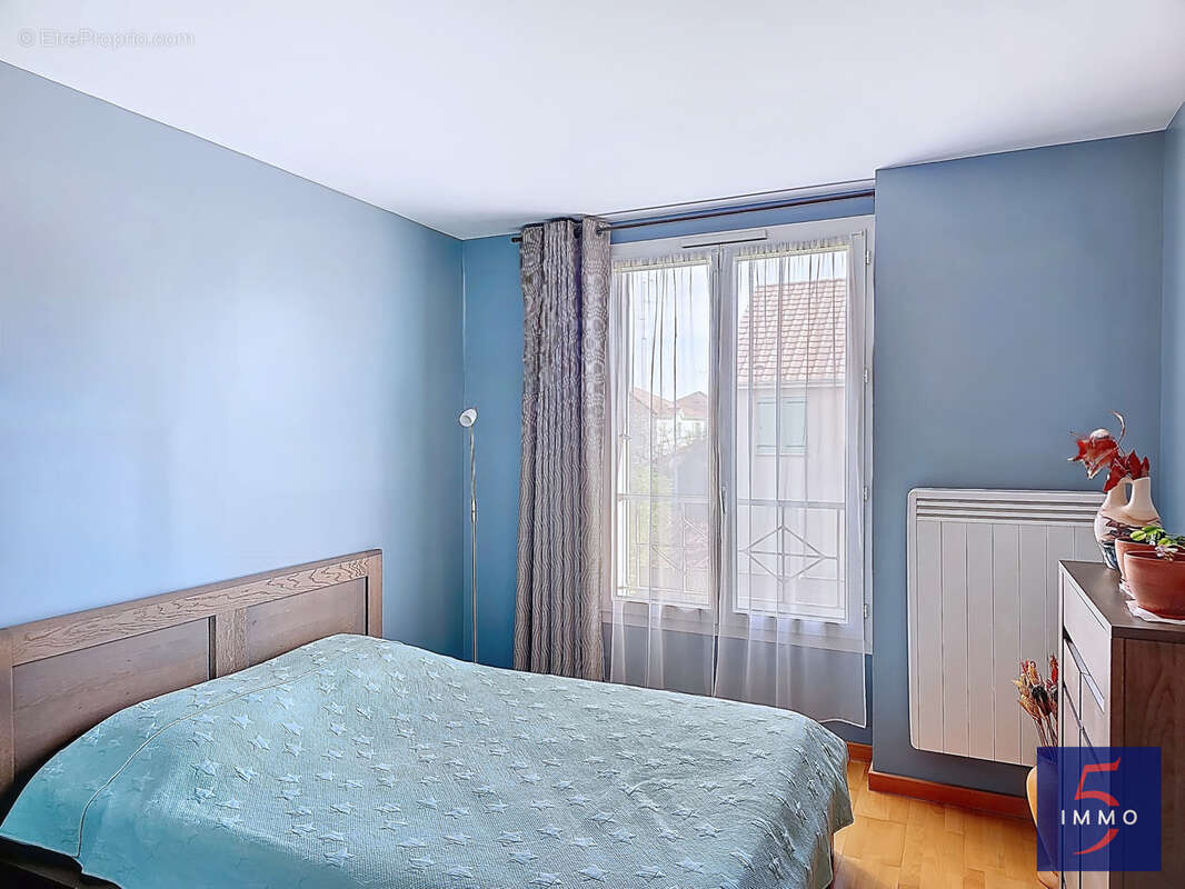 Maison à NOISY-LE-GRAND