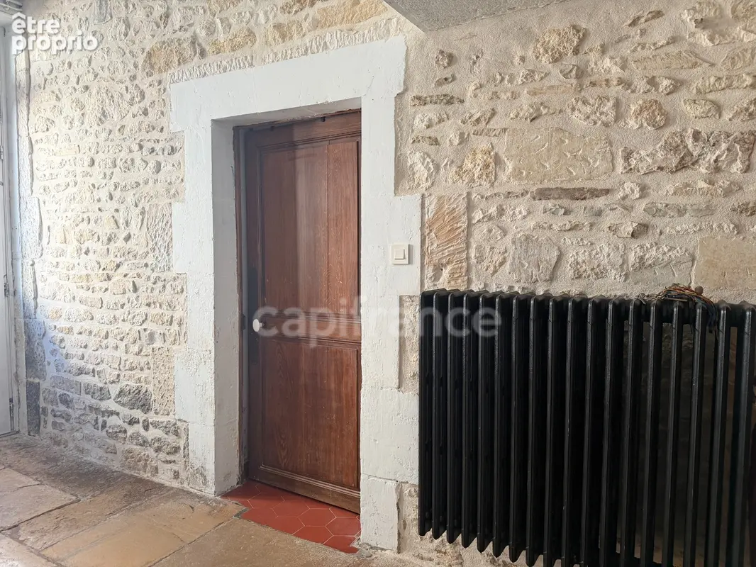 Maison à vendre 6 pièces ESCOLIVES SAINTE CAMILLE (89) de 211 M2 chambres Cave Dépendances  Terrain  Étang - photo 6