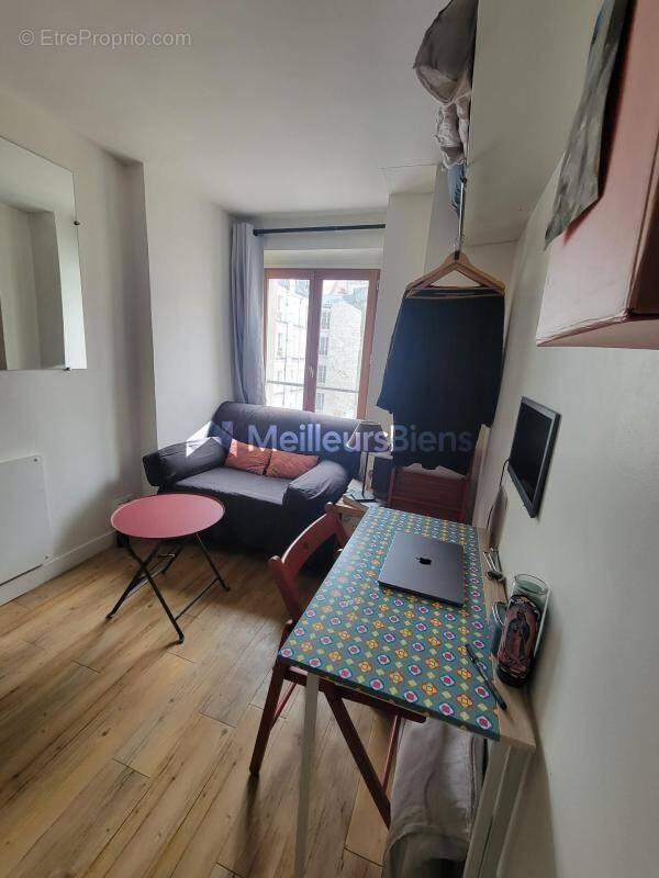 Appartement à PARIS-11E