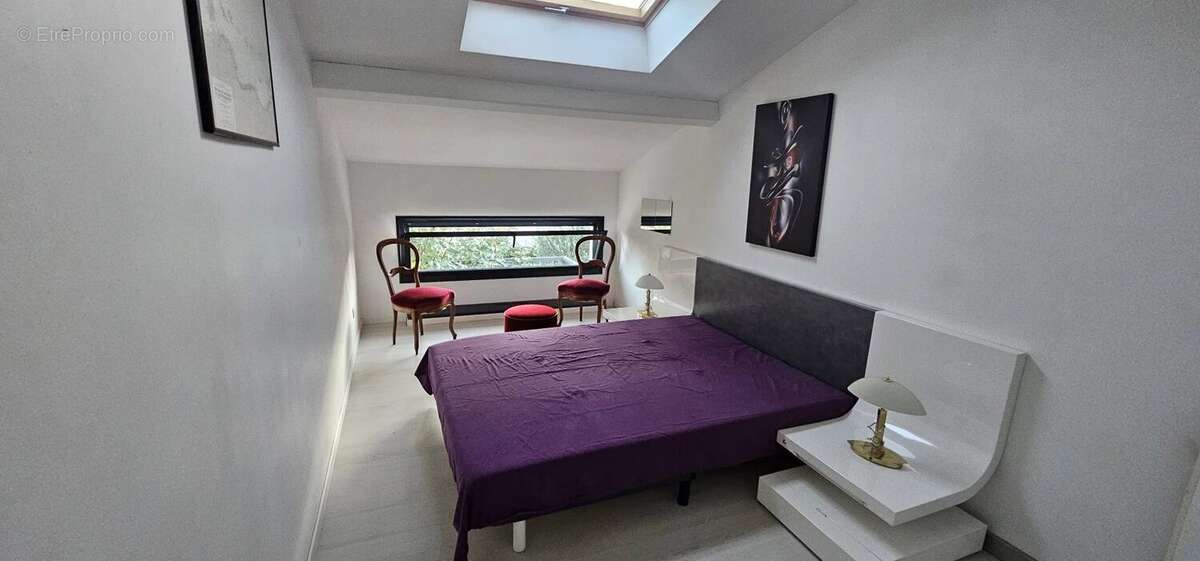 Maison à SOLLIES-PONT