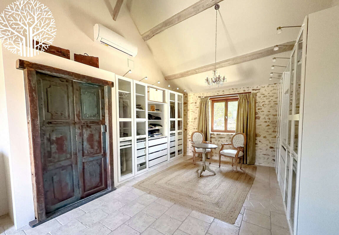 Maison de caractère rénovée avec piscine - photo 10