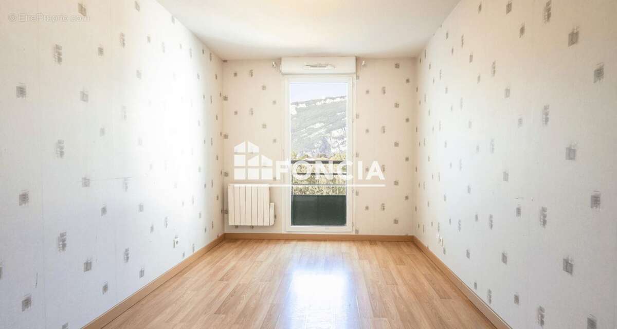 Appartement à SAINT-MARTIN-LE-VINOUX