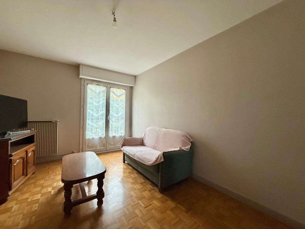 Appartement à SAINT-APOLLINAIRE