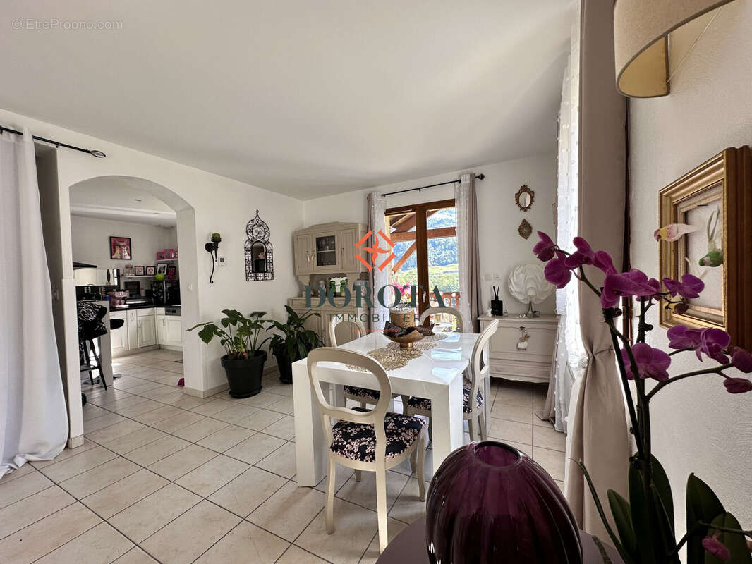 Maison à SAINT-PIERRE-D&#039;ALLEVARD