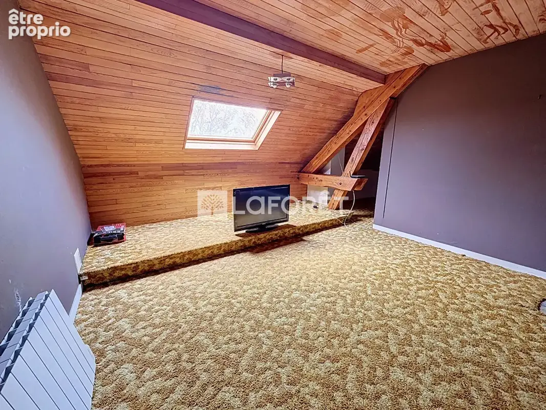 Maison Polliat 10 pièces 300 m2 - photo 13